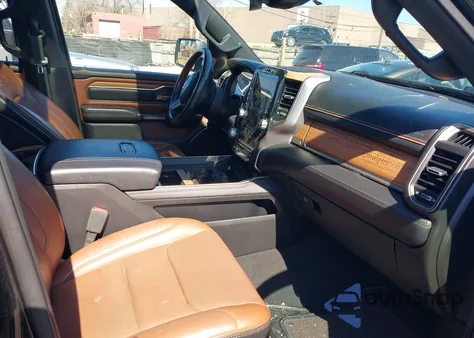 2019 Ram 1500 Longhorn 4X4 5'7 Box z USA, uszkodzony, nr VIN 1C6SRFKT5KN700506